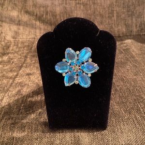 Blue Brooch 💙 Costume Jewelry